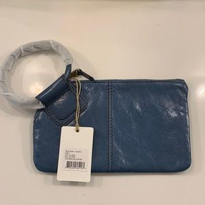 Hobo Sable Wristlet (color:rivera)